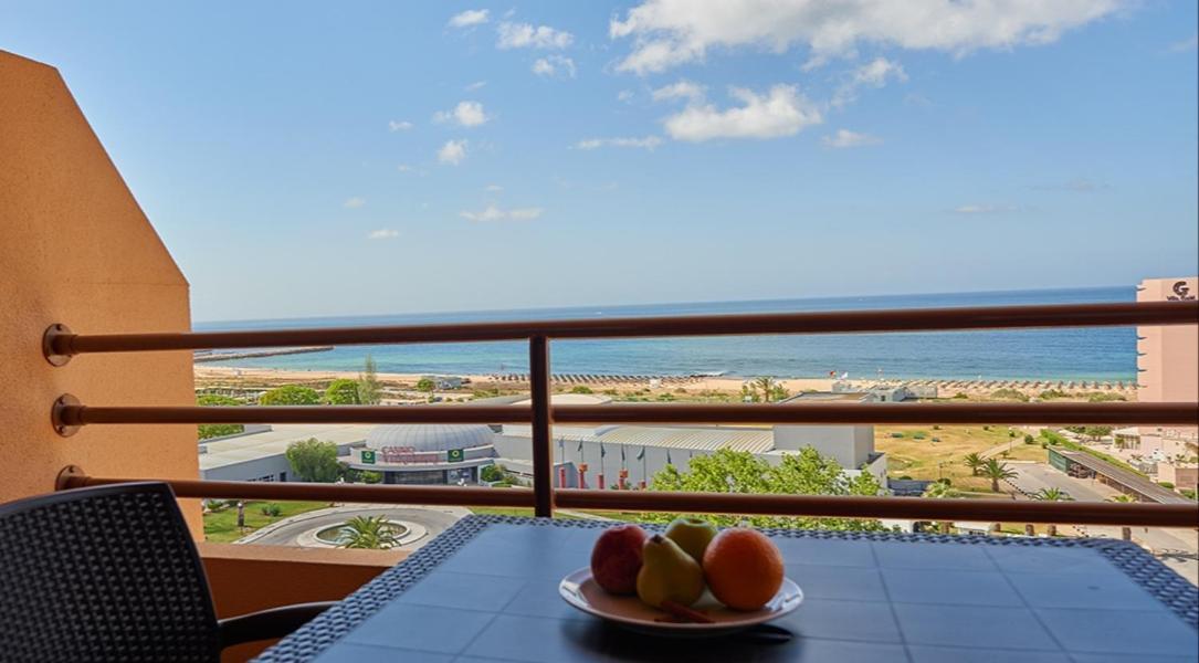 Dom Pedro Portobelo Aparthotel Vilamoura Exterior photo